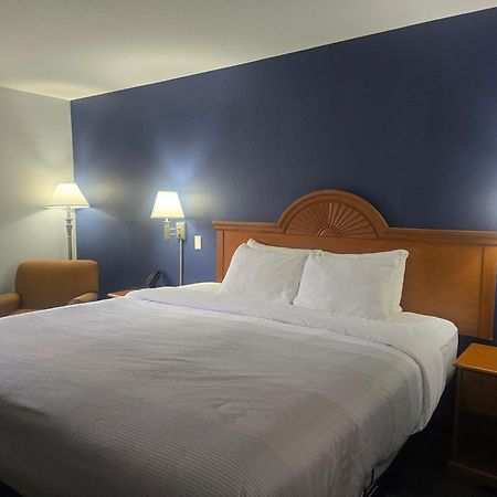 Quality Inn Dublin I-81 Bagian luar foto