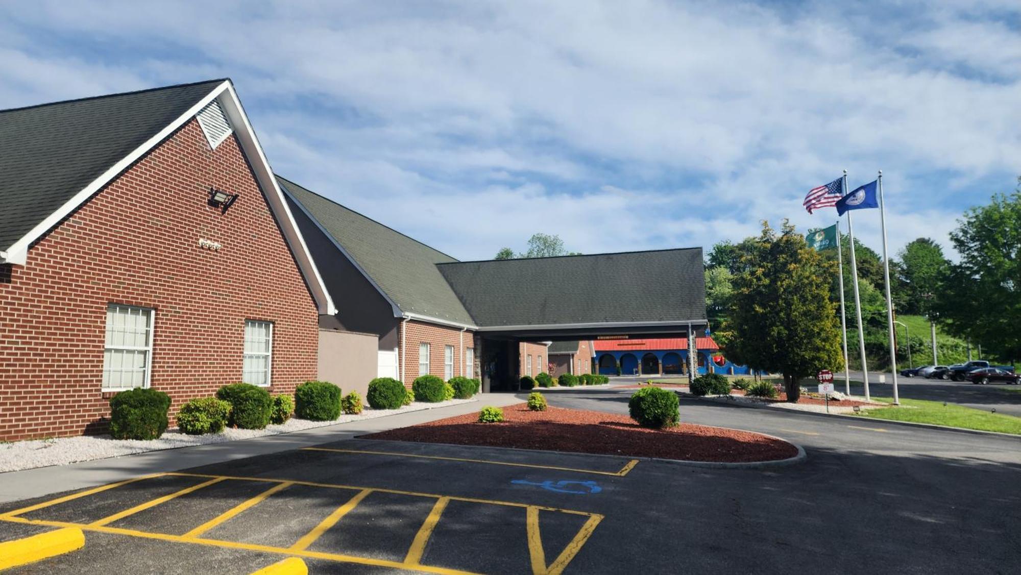 Quality Inn Dublin I-81 Bagian luar foto
