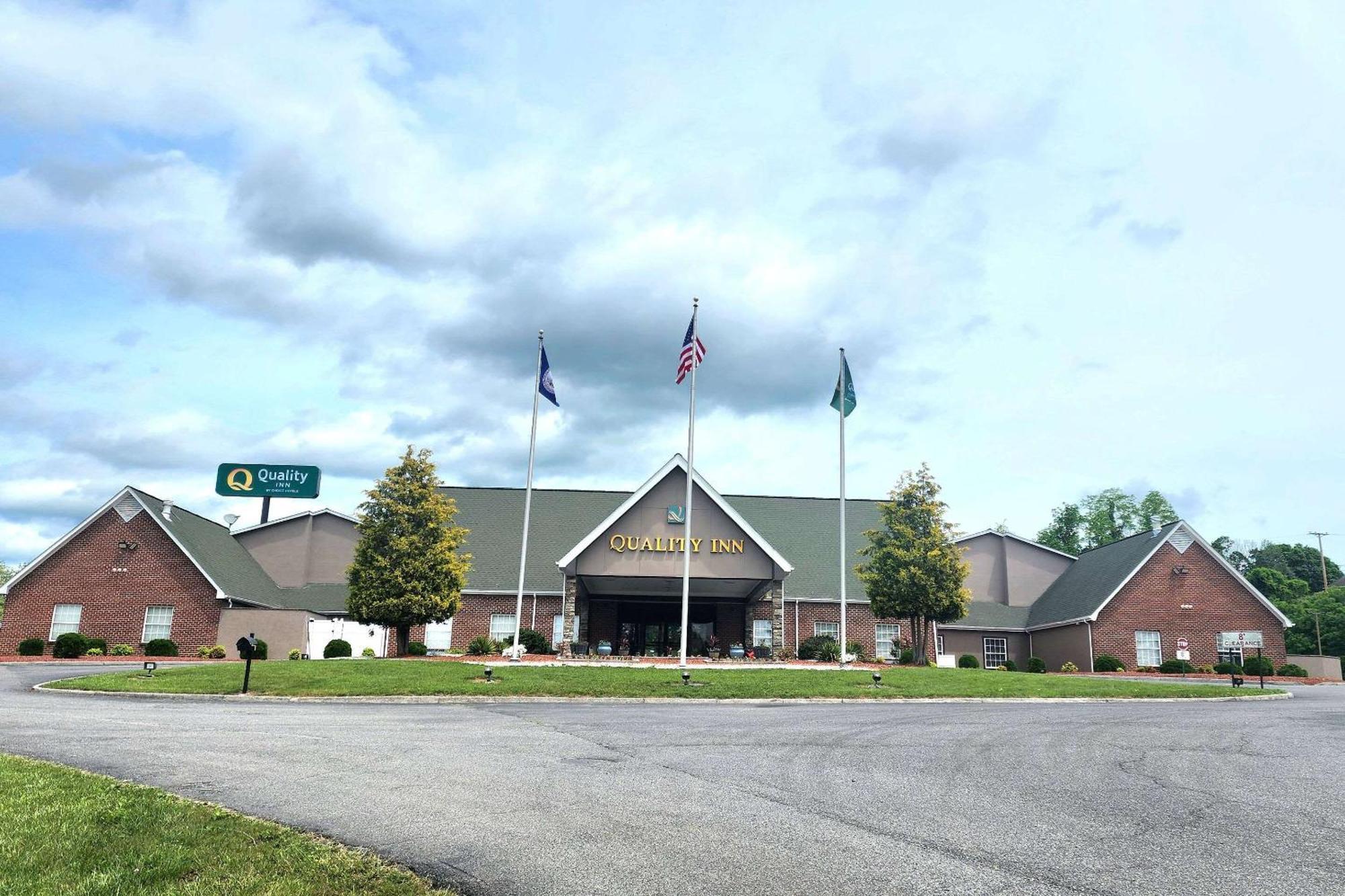 Quality Inn Dublin I-81 Bagian luar foto