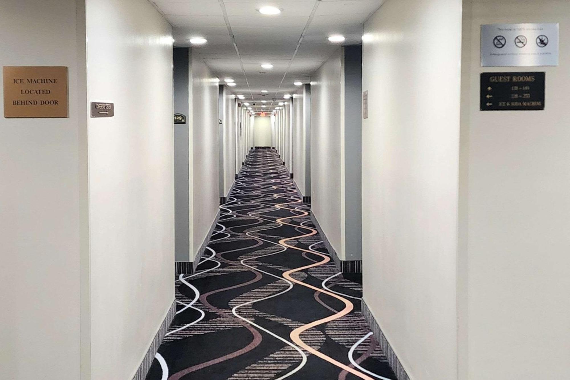 Quality Inn Dublin I-81 Bagian luar foto