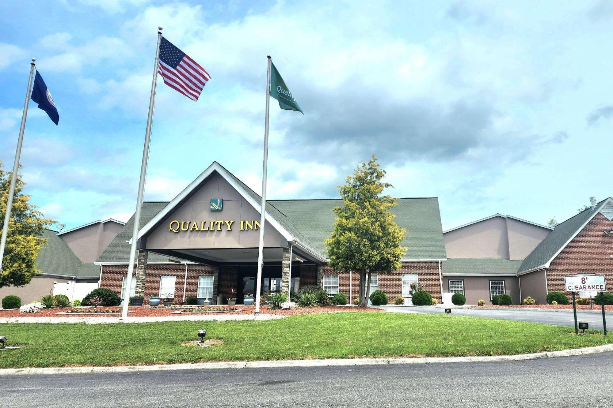 Quality Inn Dublin I-81 Bagian luar foto